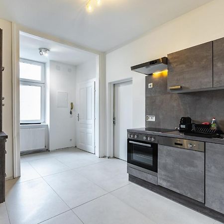 Newley Renovated Apartment Next To Hannovermarkt ウィーン エクステリア 写真