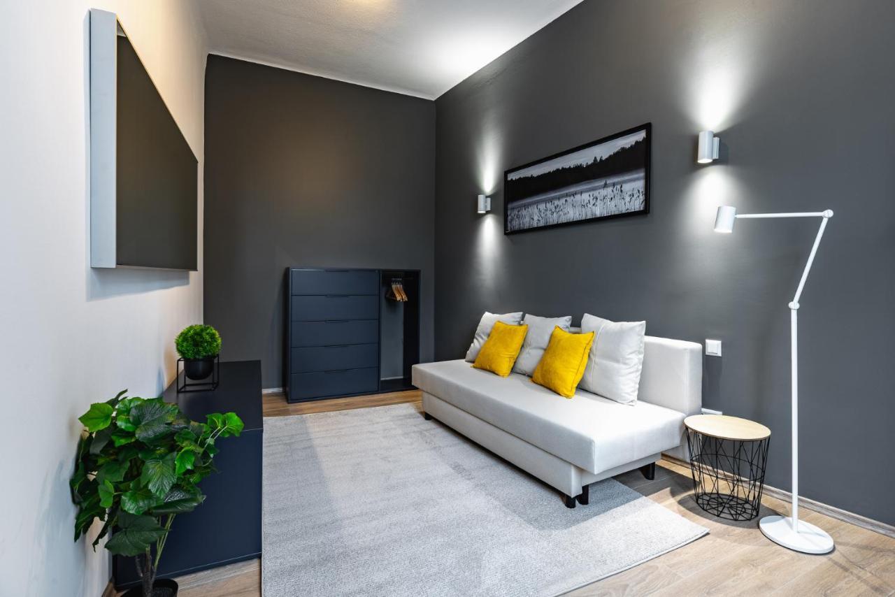 Newley Renovated Apartment Next To Hannovermarkt ウィーン エクステリア 写真
